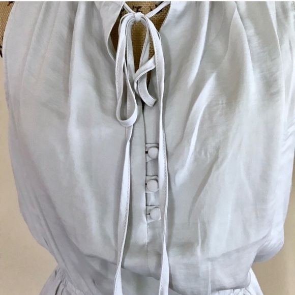 NWT •Romeo & Juliet Couture• ruffle top {E23} - Picture 3 of 6